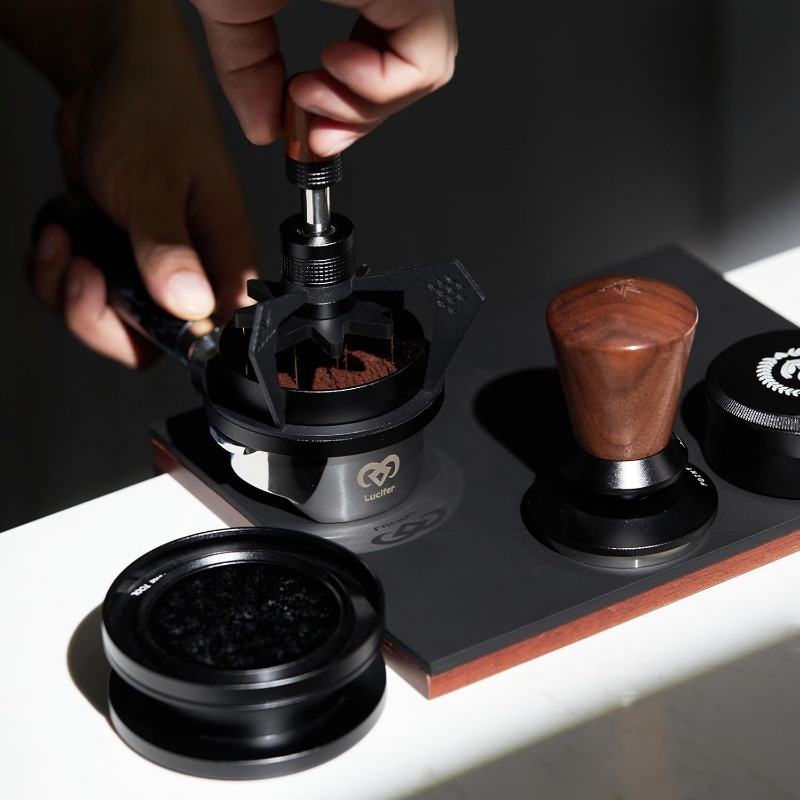 أداة توزيع القهوة موفنا مانتيس - مراجعة Coffee Distribution Tool وسعره