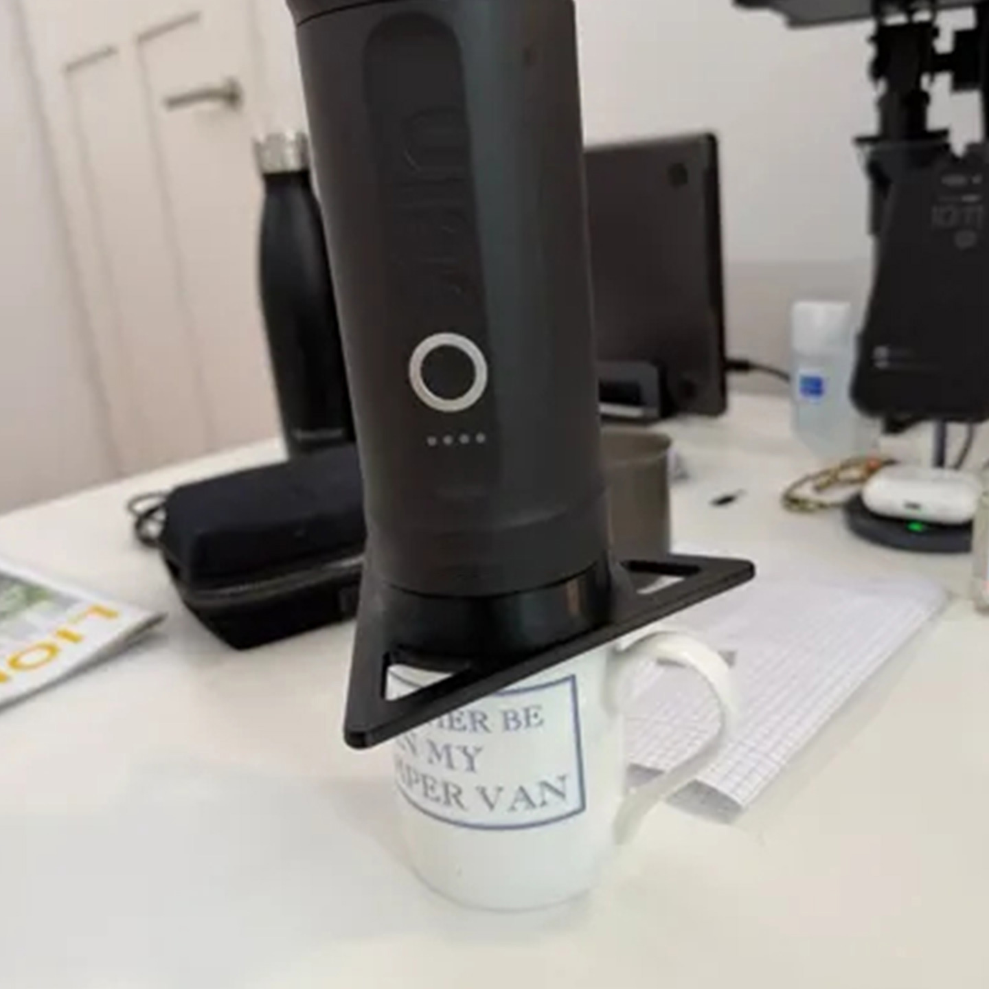 حامل ماكينة الإسبريسو المحمولة - مراجعة Coffee Equipment Holder وسعره